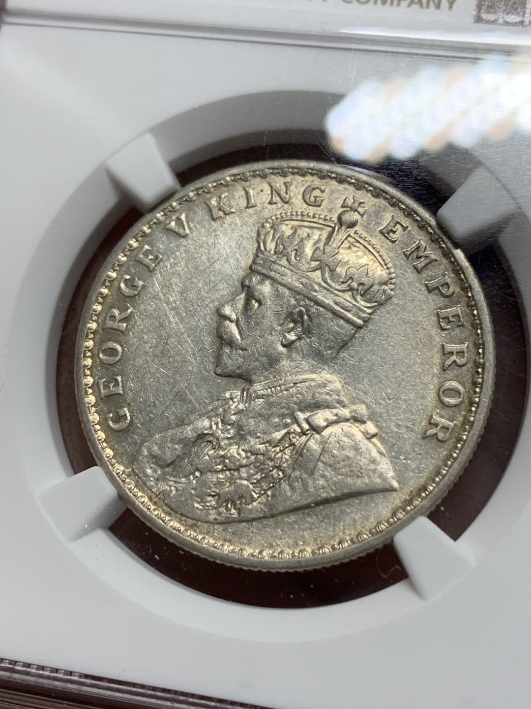 《竞宝斋》第149场-周日，周一，周四 3场 (全场包邮) NGC AU53 1920英属印度乔五1卢比银币