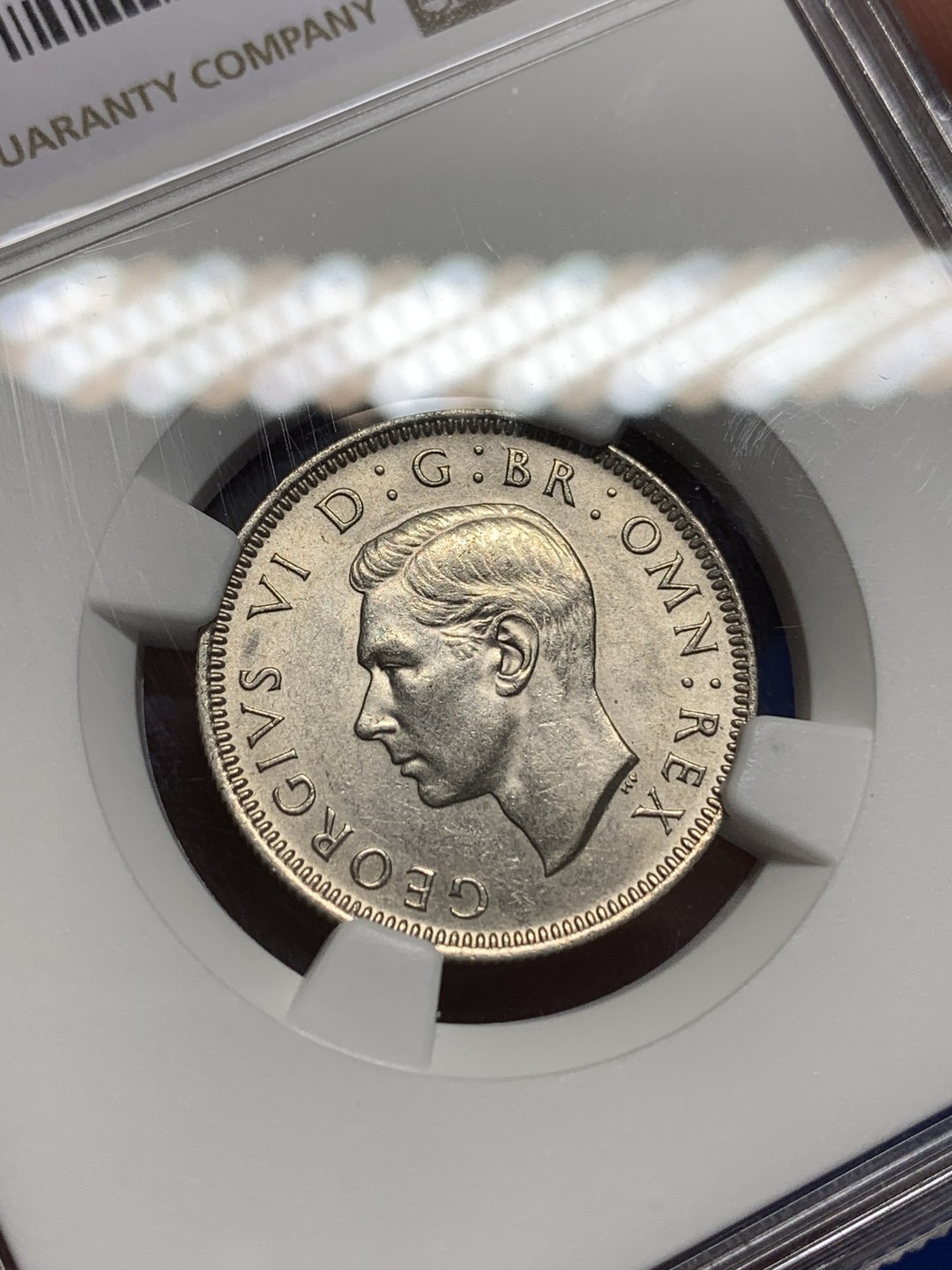 《竞宝斋》第149场-周日，周一，周四 3场 (全场包邮) NGC-AU 英国1945年 乔六1先令 银币