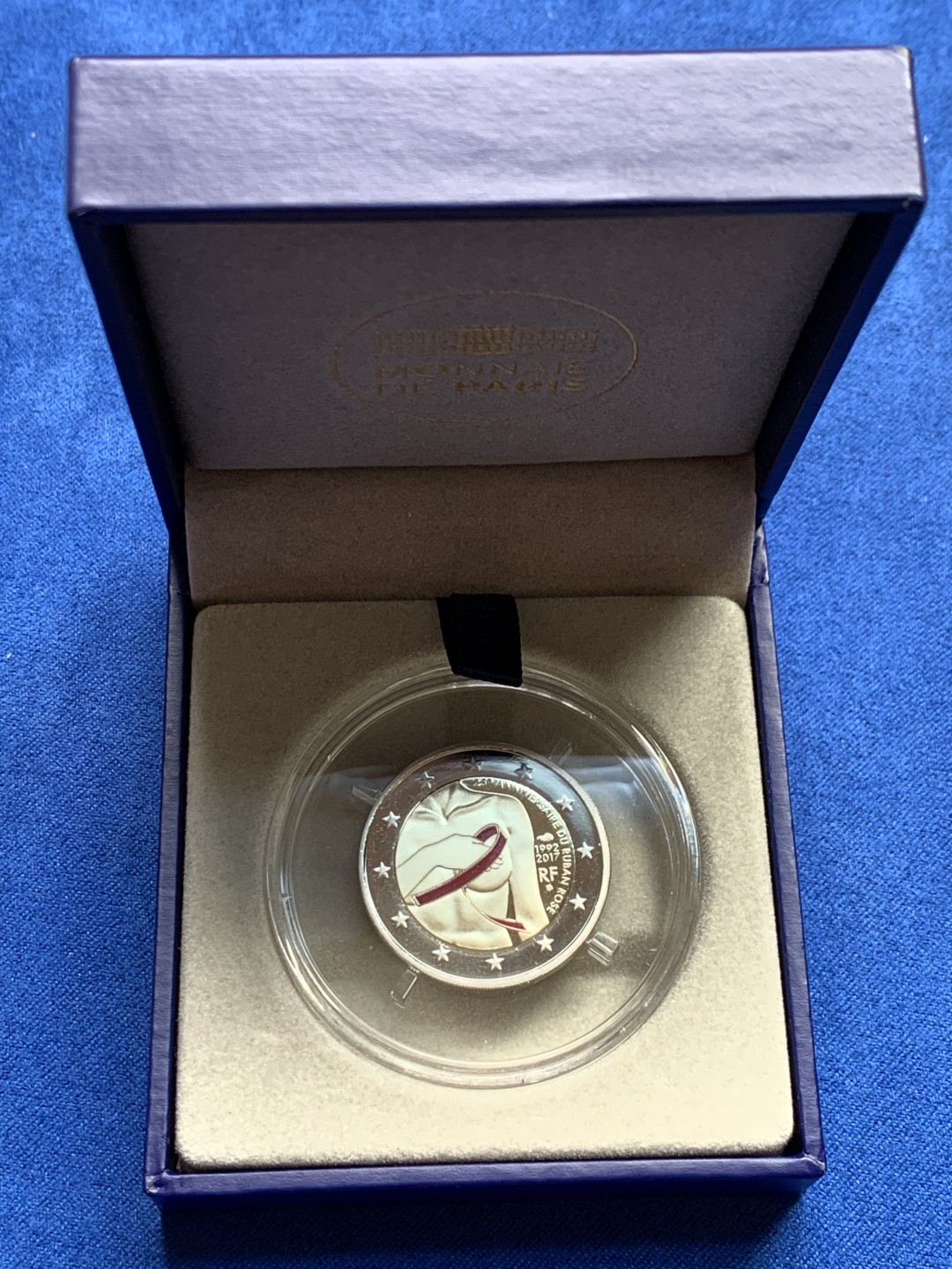 《竞宝斋》第149场-周日，周一，周四 3场 (全场包邮) 2017年 法国 红丝带 精制2欧元原盒