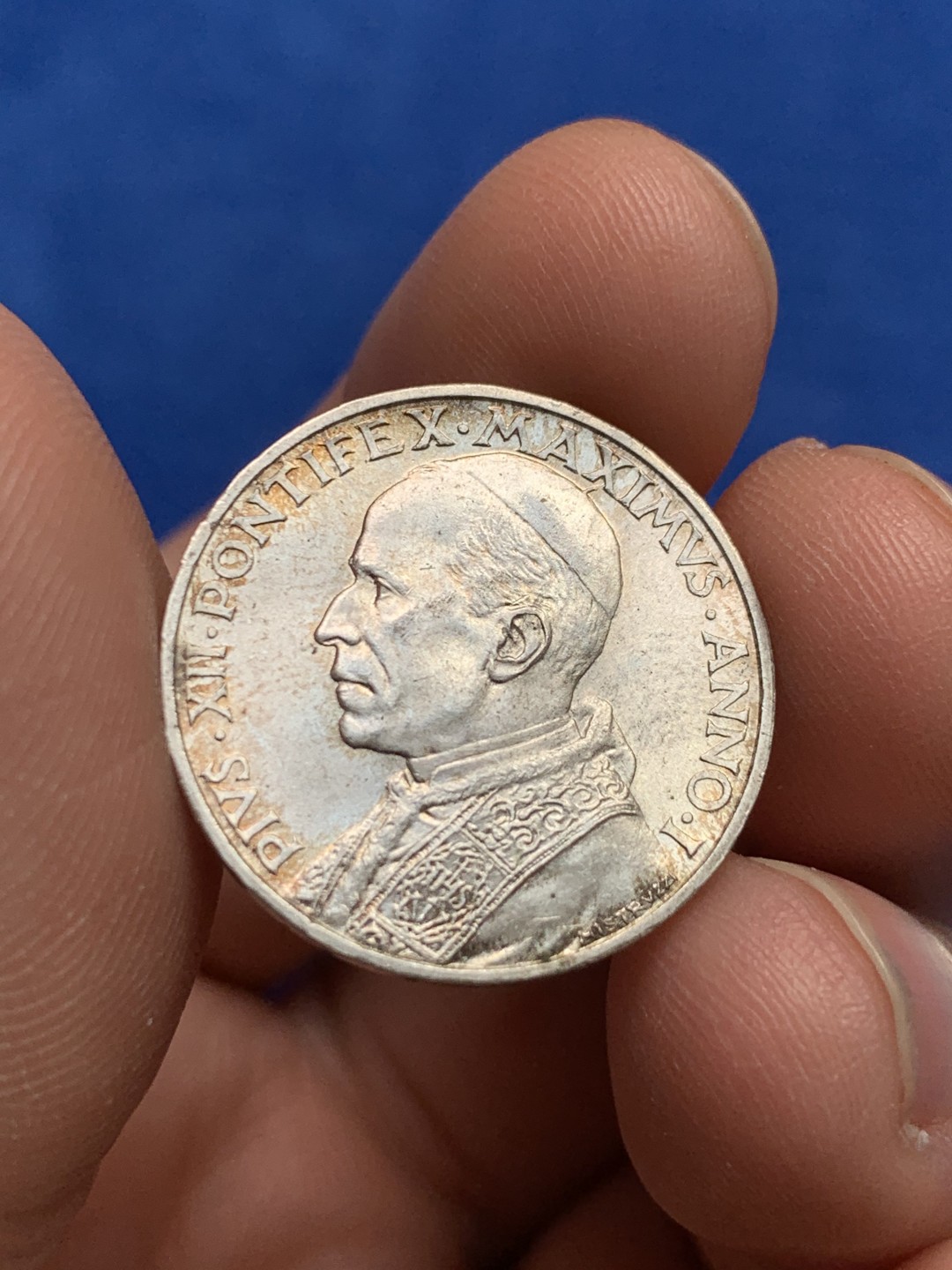 《竞宝斋》第149场-周日，周一，周四 3场 (全场包邮) 梵蒂冈银币两枚，葡萄500里拉+小船5里拉