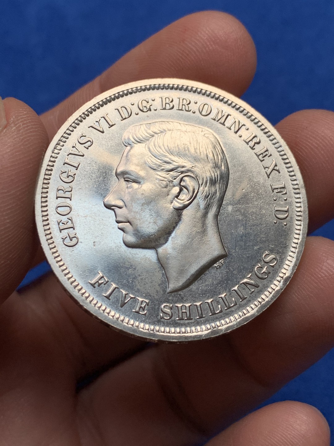 《竞宝斋》第149场-周日，周一，周四 3场 (全场包邮) 英国 1951年 乔治六世 最后的马剑 克朗镍马剑 带红盒