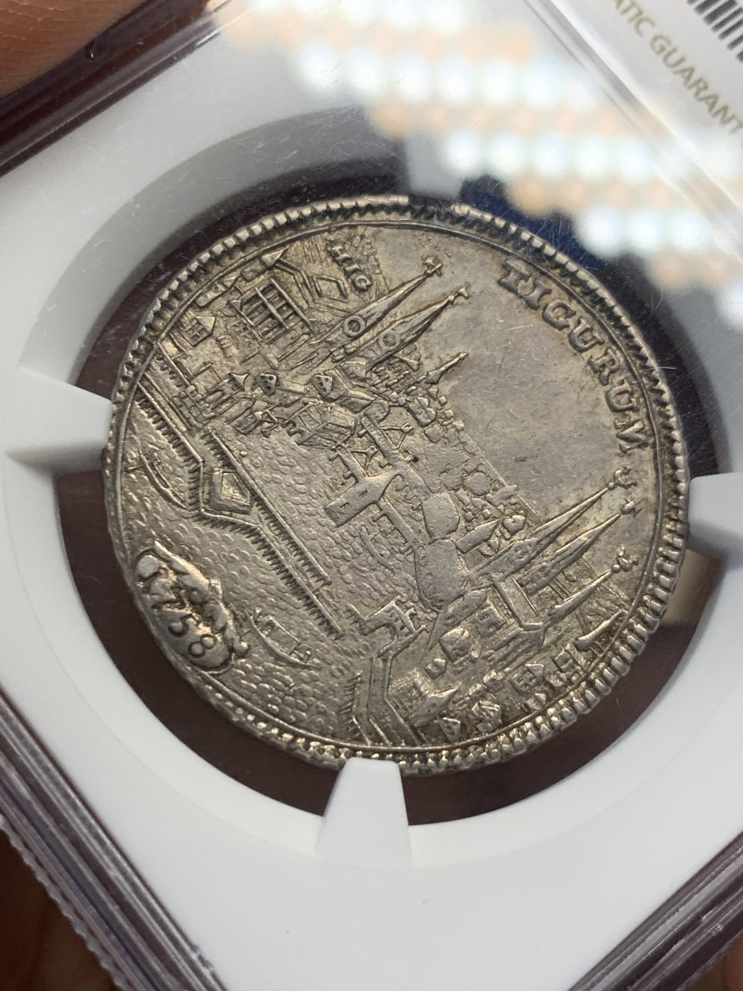 《竞宝斋》第149场-周日，周一，周四 3场 (全场包邮) NGC-AU53 苏黎世 1758年 景观半泰勒 打制清晰，状态尚可