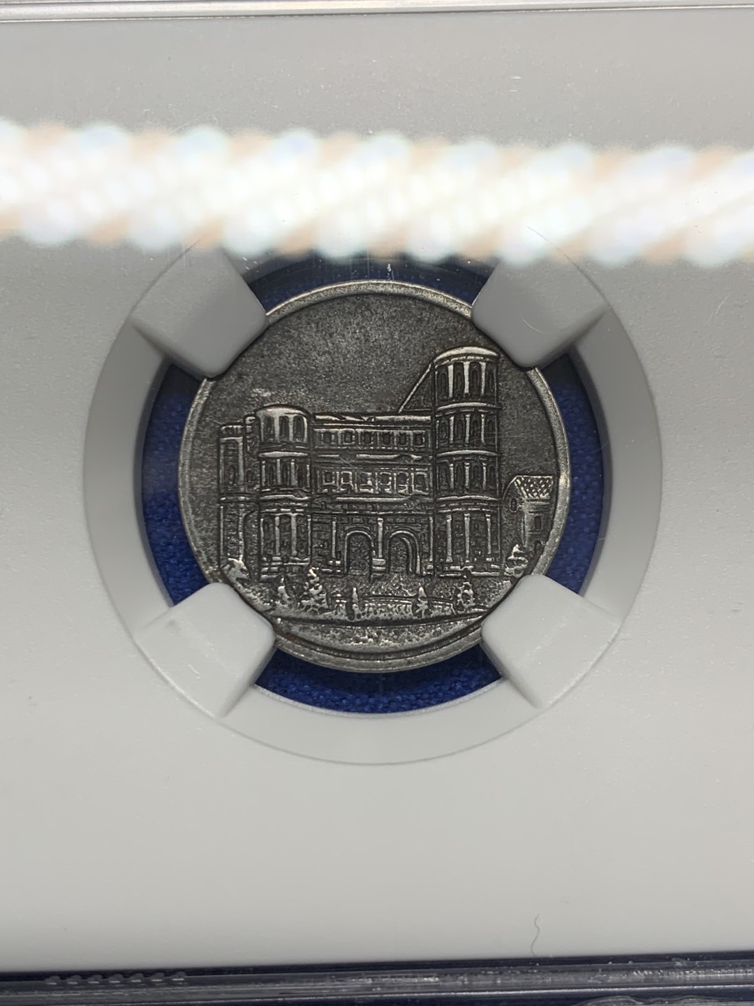 《竞宝斋》第149场-周日，周一，周四 3场 (全场包邮) NGC-AU55 德国紧急状态时期特里尔铁质币 1919年 10芬尼 细节不错低评状态