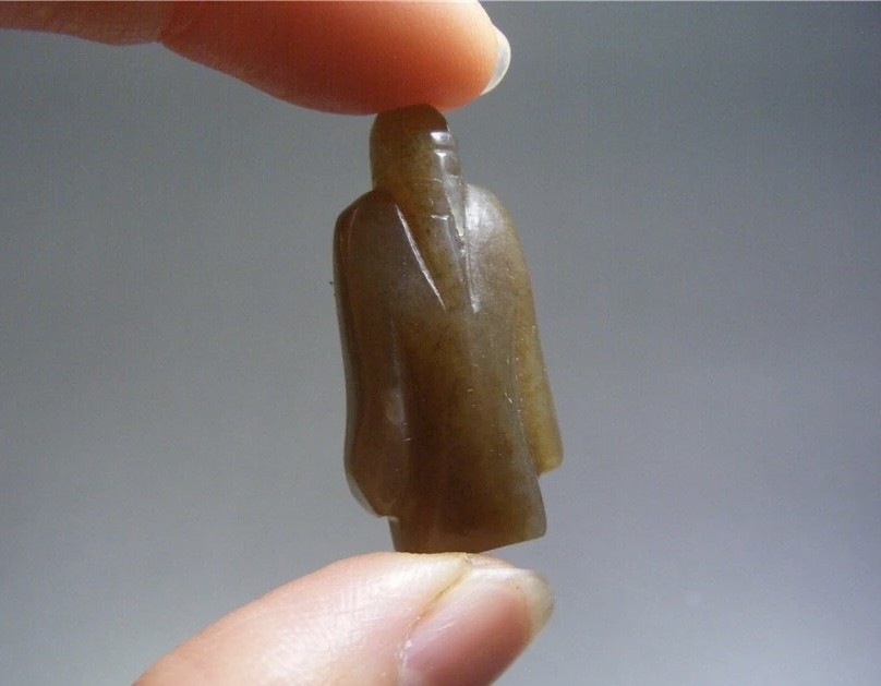 ｜冷门出品｜精选专拍·第贰拾叁场· 和田糖玉圆雕长须翁仲