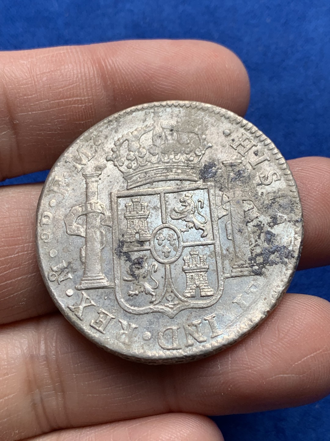 《竞宝斋》第149场-周日，周一，周四 3场 (全场包邮) 墨西哥 1799年 卡洛斯四世 8R 双柱 大银币 打制不错 底光好