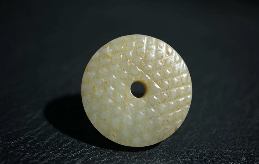 ｜冷门出品｜精选专拍·第贰拾伍场· 明清工老和田玉满工谷纹玉璧挂件