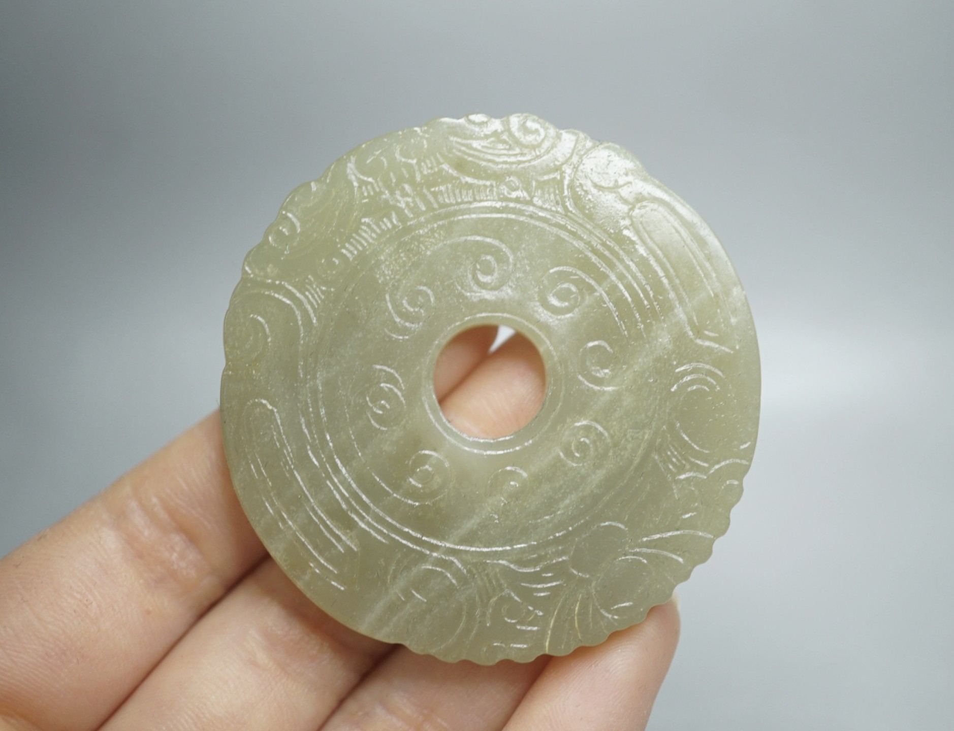｜冷门出品｜精选专拍·第贰拾叁场· 和田玉满工玉璧挂件