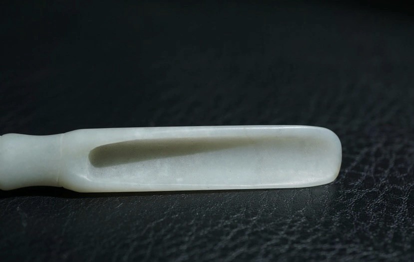 ｜冷门出品｜精选专拍·第贰拾伍场· 明清工老和田玉茶则把件