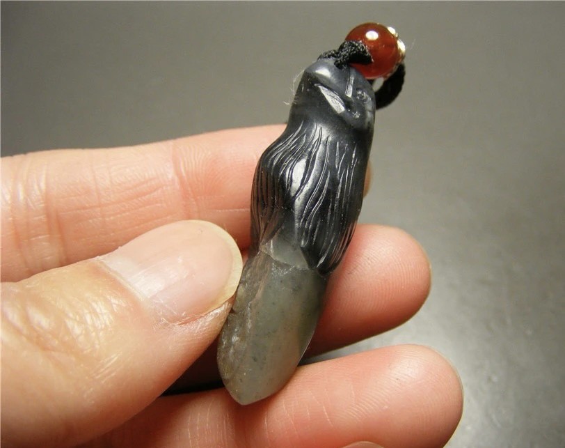 ｜冷门出品｜精选专拍·第贰拾叁场· 和田青花料带金皮沁圆雕金钱鹰首小坠
