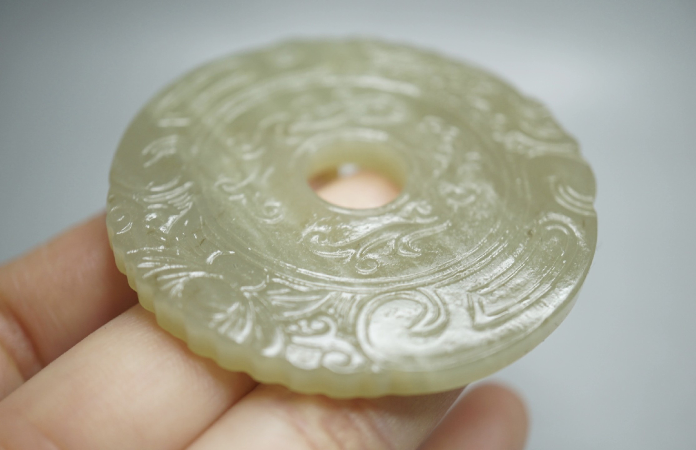 ｜冷门出品｜精选专拍·第贰拾叁场· 和田玉满工玉璧挂件