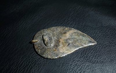 ｜冷门出品｜精选专拍·第贰拾陆场· - 明清工老和田玉一叶蝉大摆件