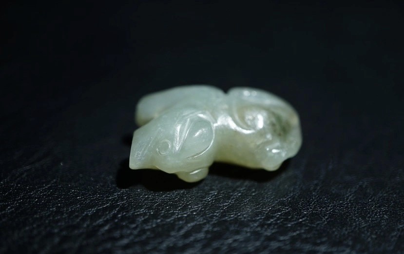 ｜冷门出品｜精选专拍·第贰拾伍场· 明清工老和田玉玉狗挂件