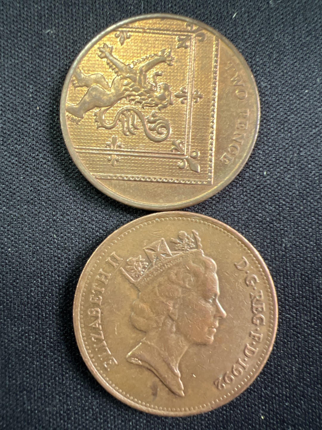 泡泡堂微拍第一 一 七幕硬币捡漏可累计专场👿👿，累计满二十元包邮，接受代拍业务 英国2便士2枚