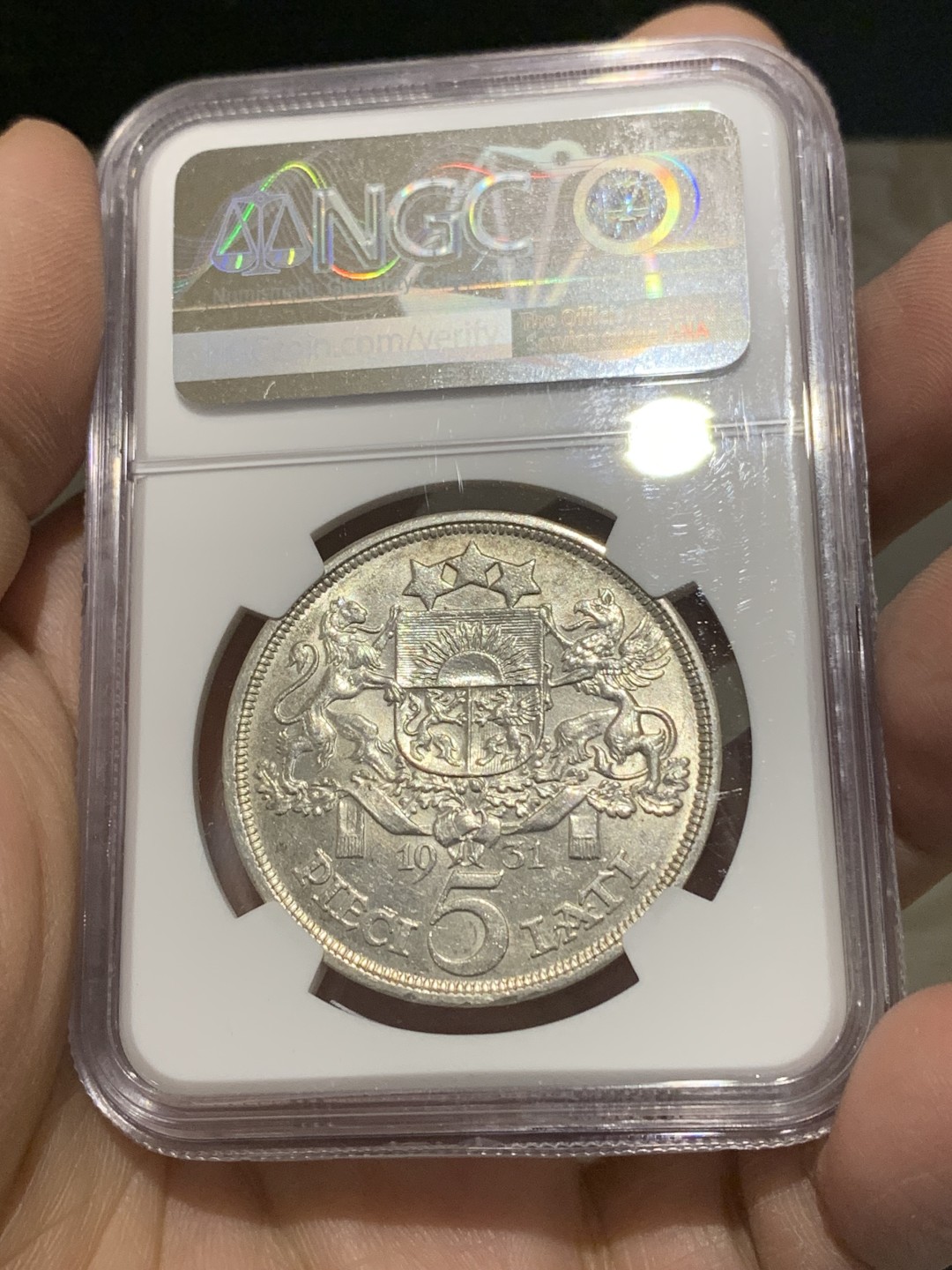 《竞宝斋》第150场-周日，周一，周四 3场 (全场包邮) NGC-MS62 拉脱维亚 1931年5拉特美女大银币 带点包浆 外拍热门品种 价格洼地