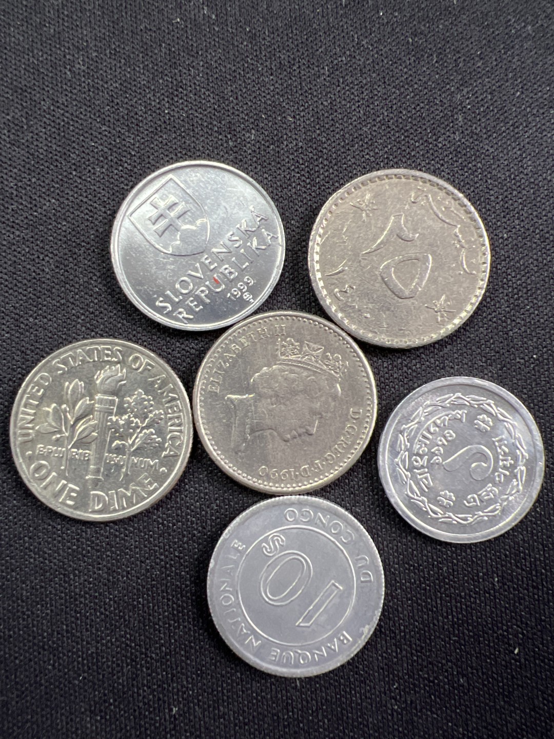 泡泡堂微拍第一 一 七幕硬币捡漏可累计专场👿👿，累计满二十元包邮，接受代拍业务 硬币一组91