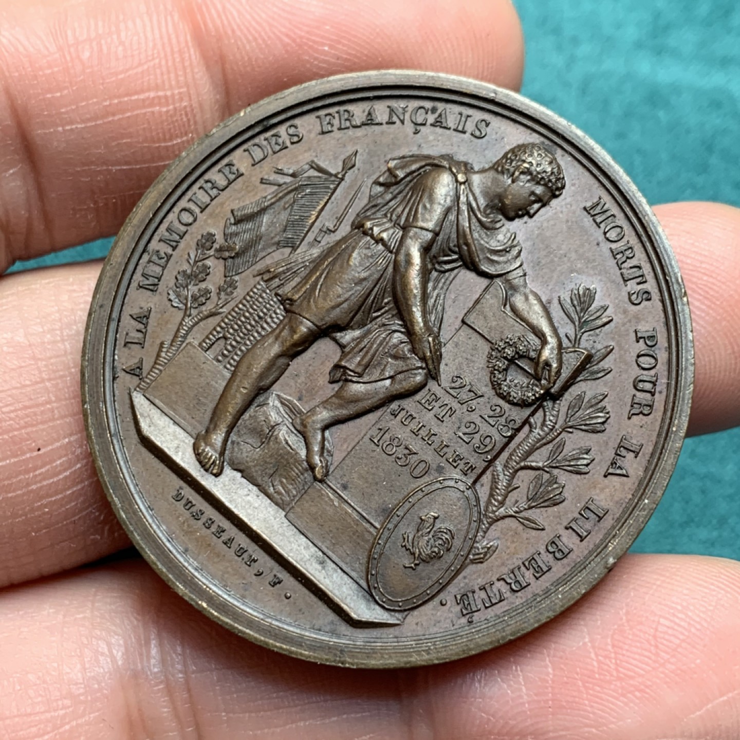 《竞宝斋》第150场-周日，周一，周四 3场 (全场包邮) 法国1830年查尔斯致勇敢者艺术铜章  直径：40mm   重量：29.1g  边铭：少见船锚+铜标