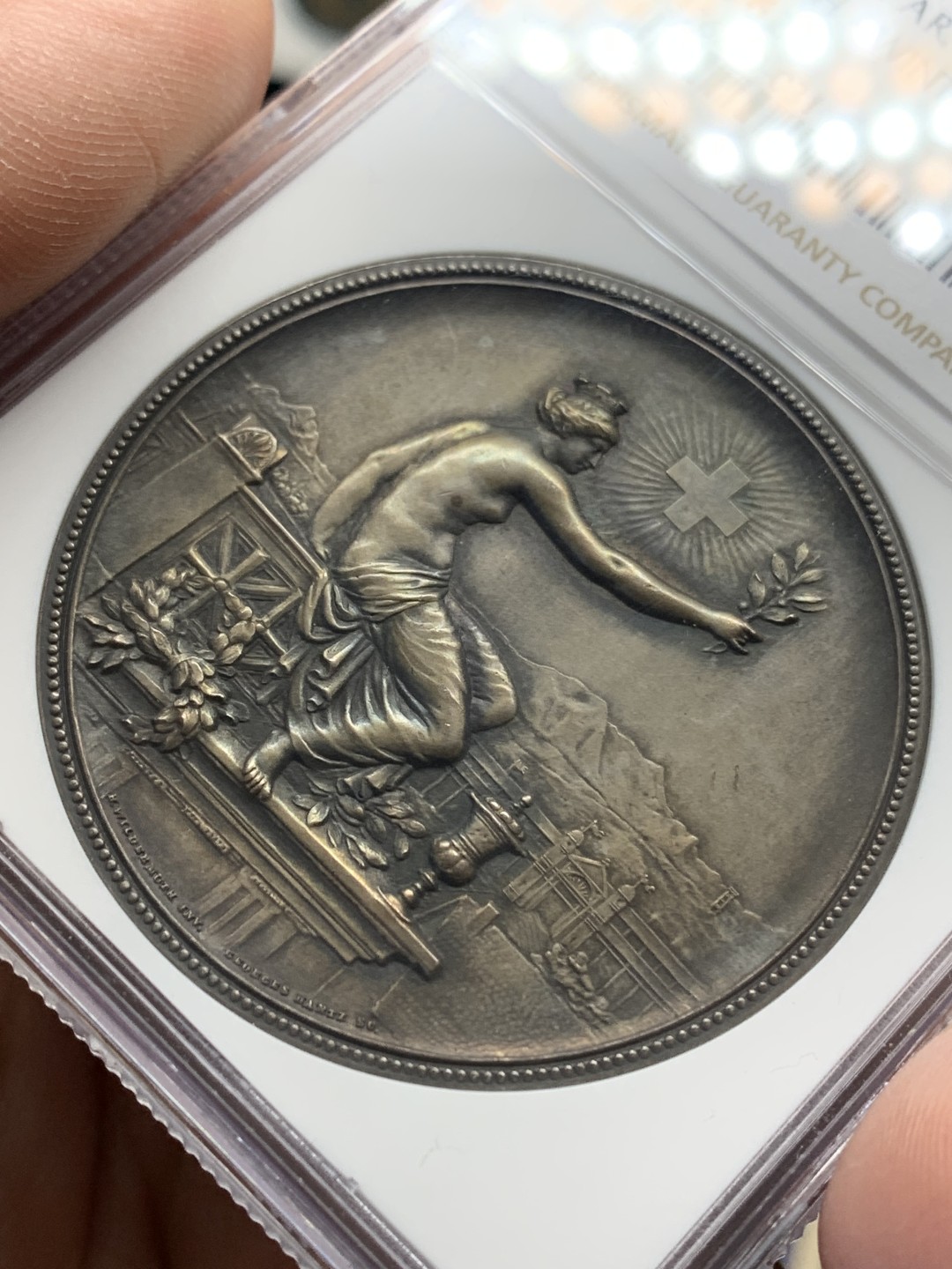 《竞宝斋》第150场-周日，周一，周四 3场 (全场包邮) NGC-MS62 瑞士 1895年 苏黎世女神拿花射击章 大银章