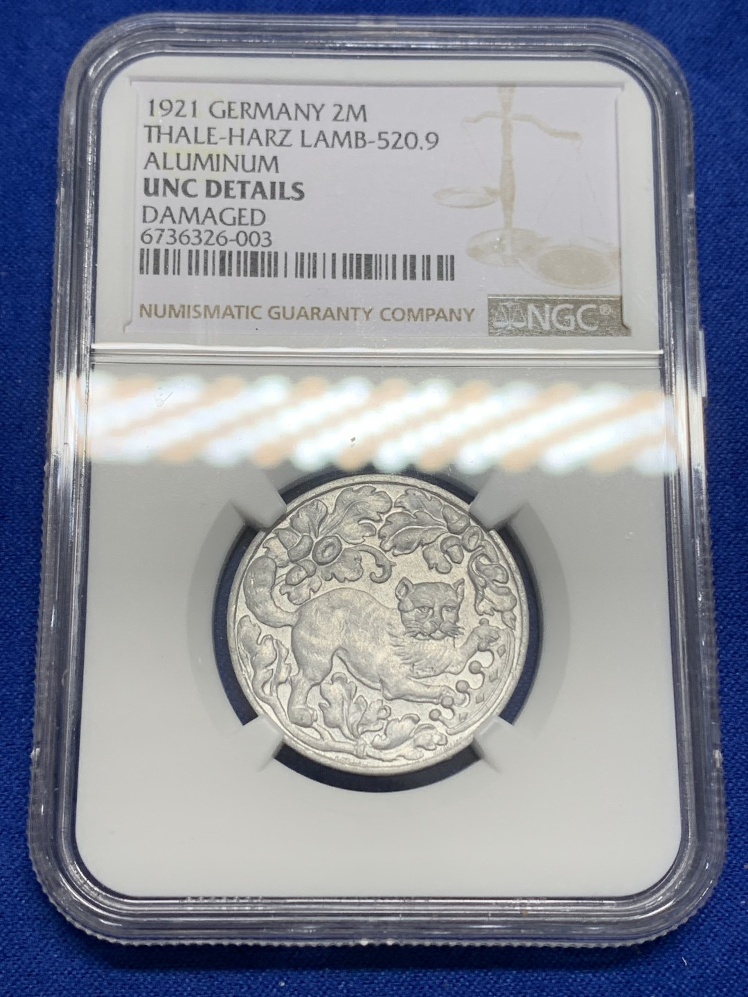 《竞宝斋》第150场-周日，周一，周四 3场 (全场包邮) NGC-UNCD 德国紧急状态时期塔勒小猫币 1921年 2马克 塔勒系列里比较少的一枚 细节很好属于德紧中的小精品