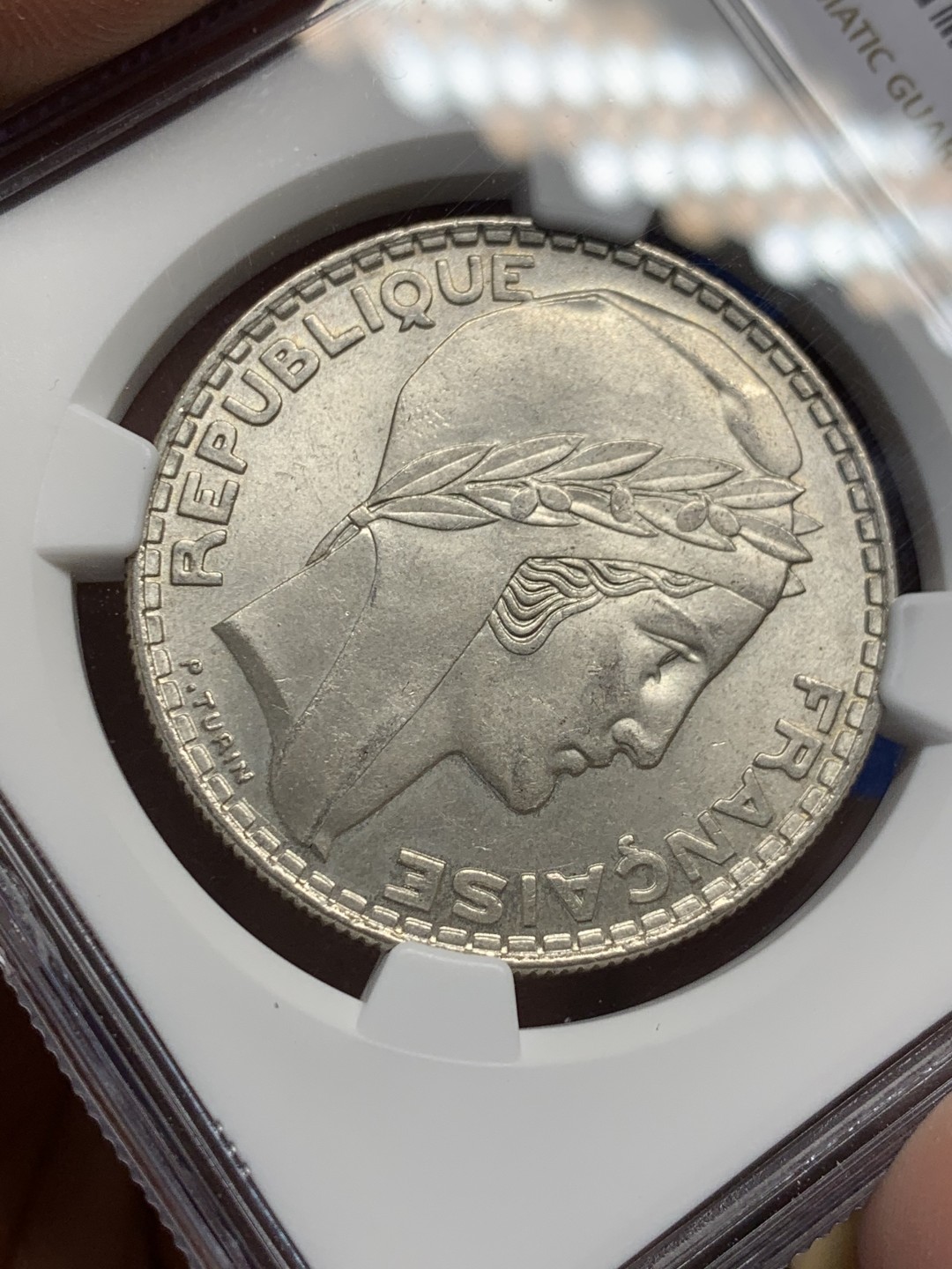 《竞宝斋》第150场-周日，周一，周四 3场 (全场包邮) NGC-MS62 法国1934年 谷物女神20法郎大银币 顶级好品