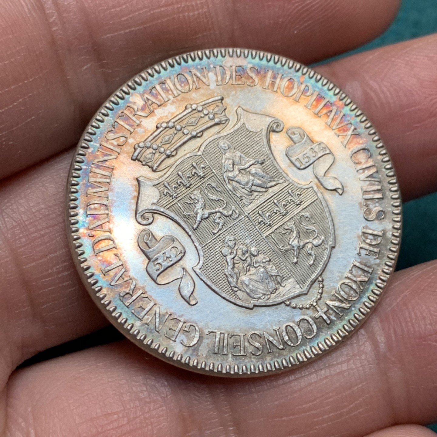 《竞宝斋》第150场-周日，周一，周四 3场 (全场包邮) 法国 1880年里昂医院纪念希尔德贝尔特夫妇 银质代用币（好品） 边铭：蜜蜂➕银标 重量：16.1gr 直径：35mm