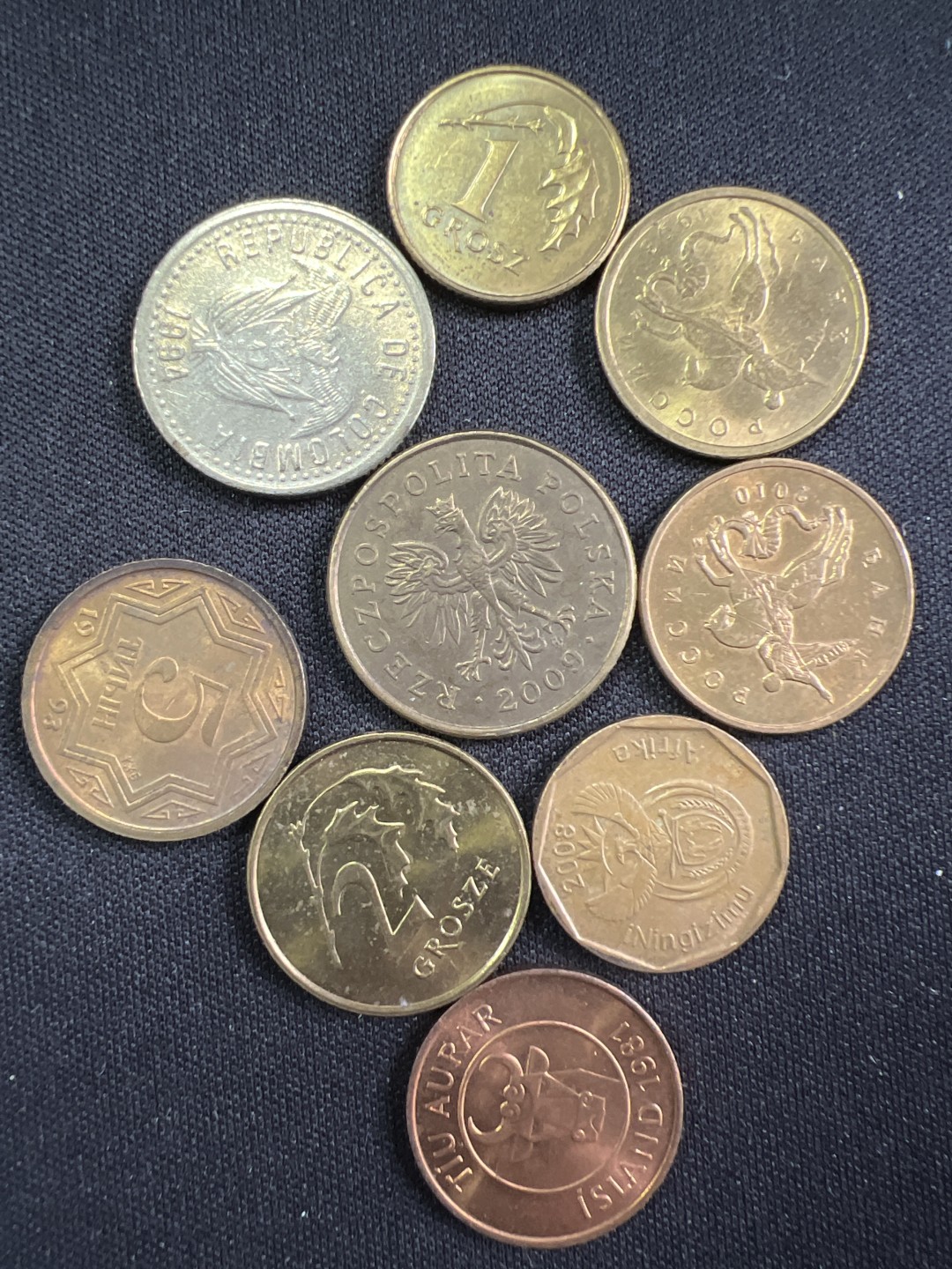 泡泡堂微拍第一 一 七幕硬币捡漏可累计专场👿👿，累计满二十元包邮，接受代拍业务 硬币一组92