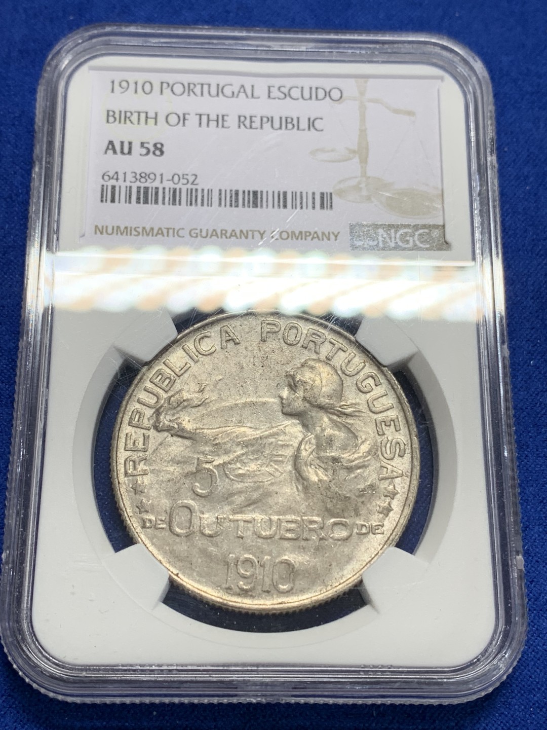 《竞宝斋》第150场-周日，周一，周四 3场 (全场包邮) NGC-AU58 葡萄牙1910年 半岛战争 1埃斯库多大银币