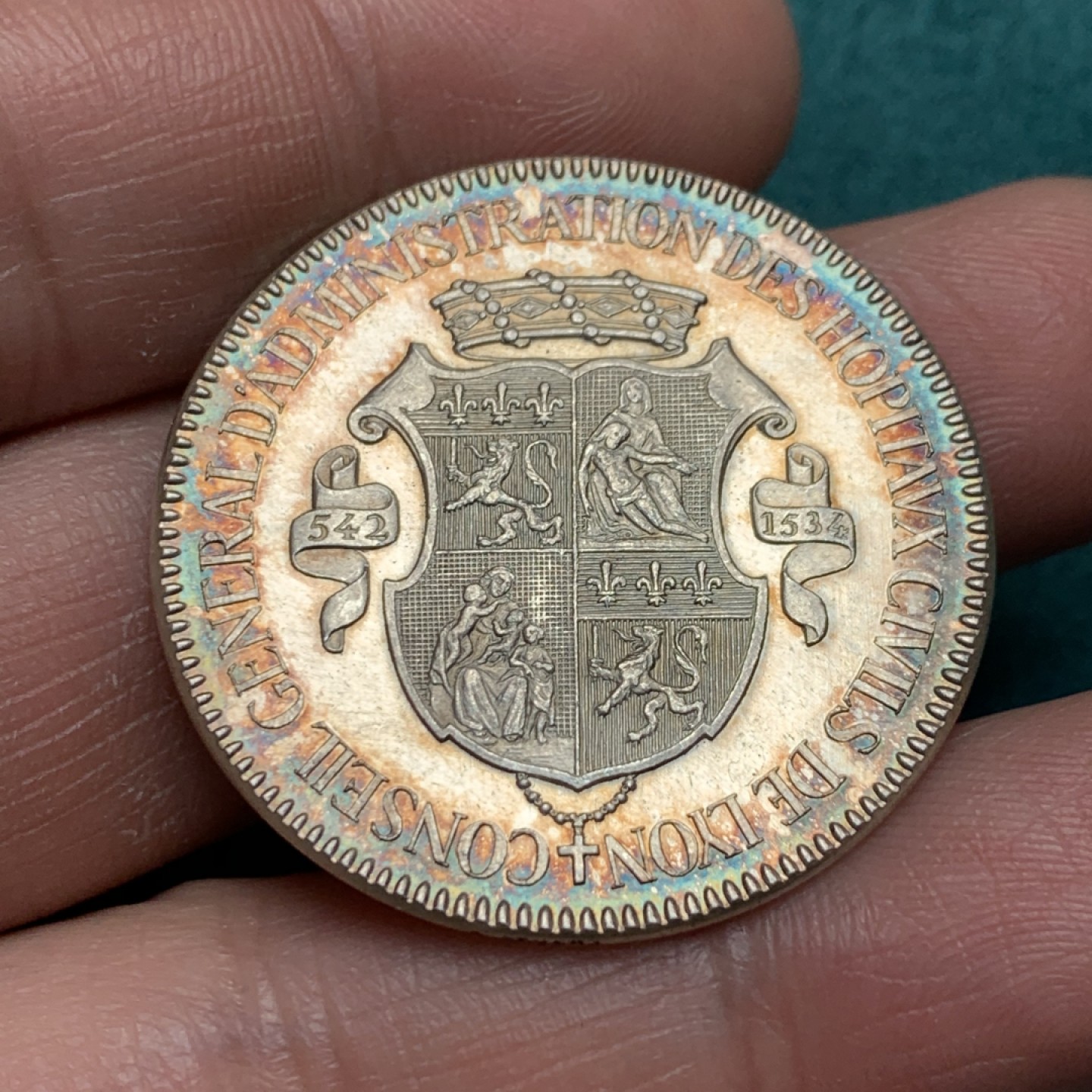 《竞宝斋》第150场-周日，周一，周四 3场 (全场包邮) 法国 1880年里昂医院纪念希尔德贝尔特夫妇 银质代用币（好品） 边铭：蜜蜂➕银标 重量：16.1gr 直径：35mm