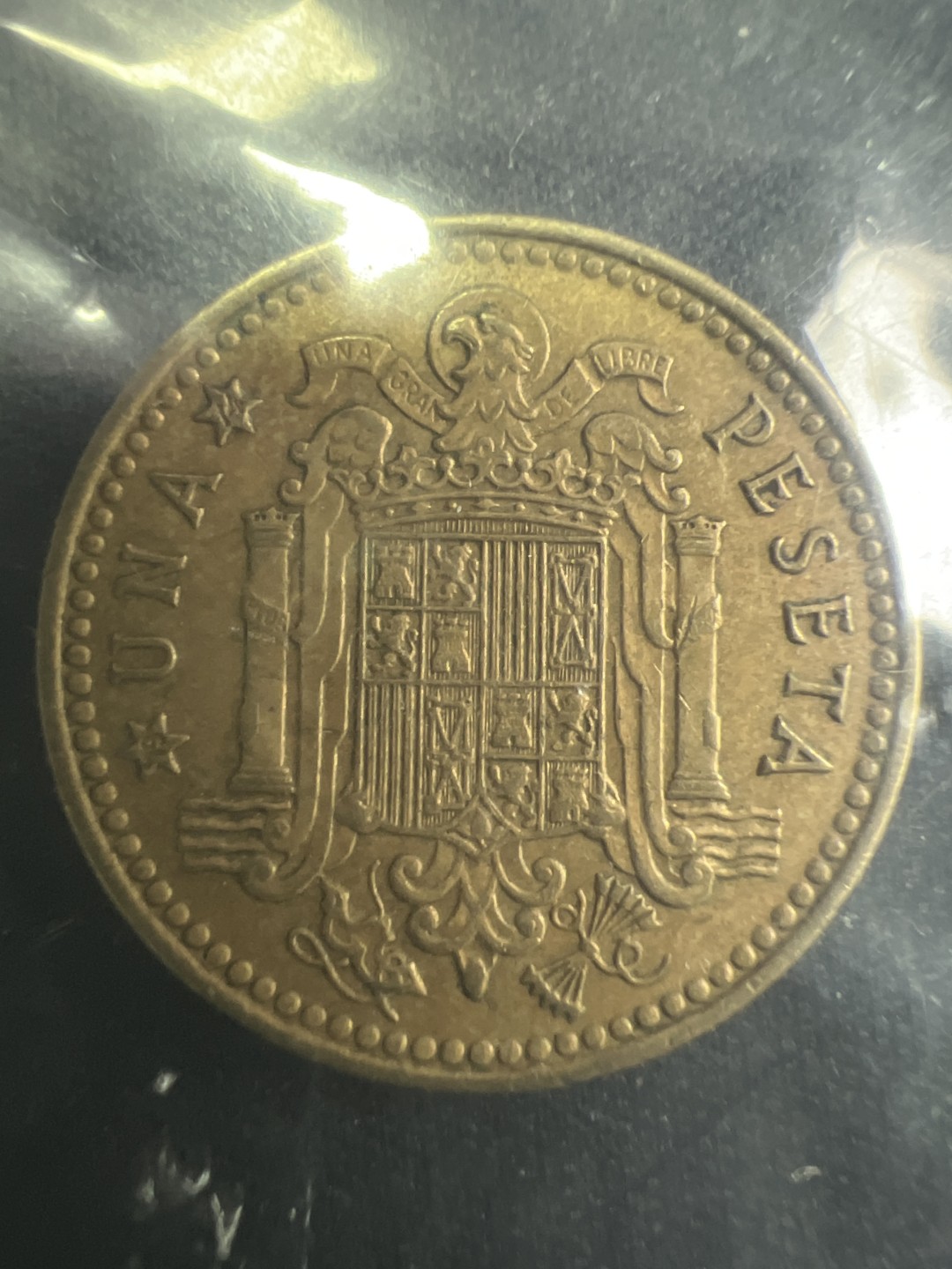 泡泡堂微拍第一 一 七幕硬币捡漏可累计专场👿👿，累计满二十元包邮，接受代拍业务 西班牙1比塞塔