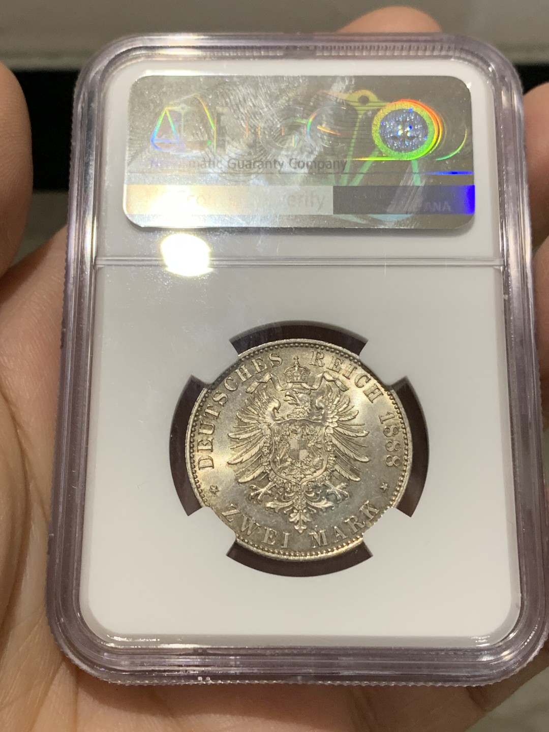 《竞宝斋》第150场-周日，周一，周四 3场 (全场包邮) NGC-MS63 德国1888年 三皇之年2马克银币 顶级品相 车轮转光