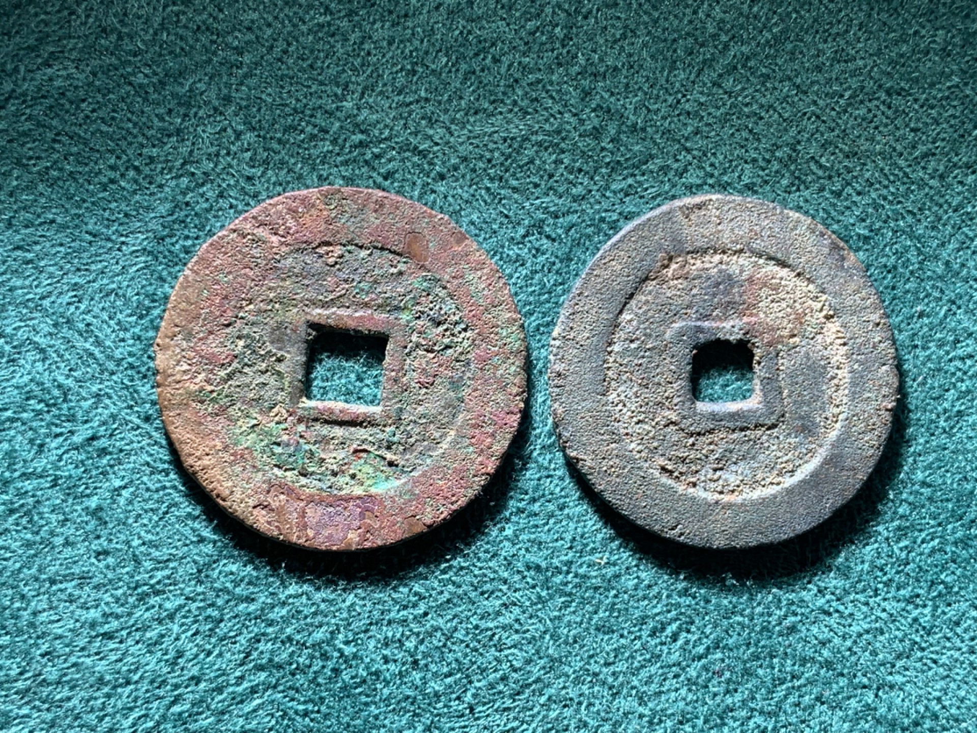 《竞宝斋》第150场-周日，周一，周四 3场 (全场包邮) 清顺治光背一对