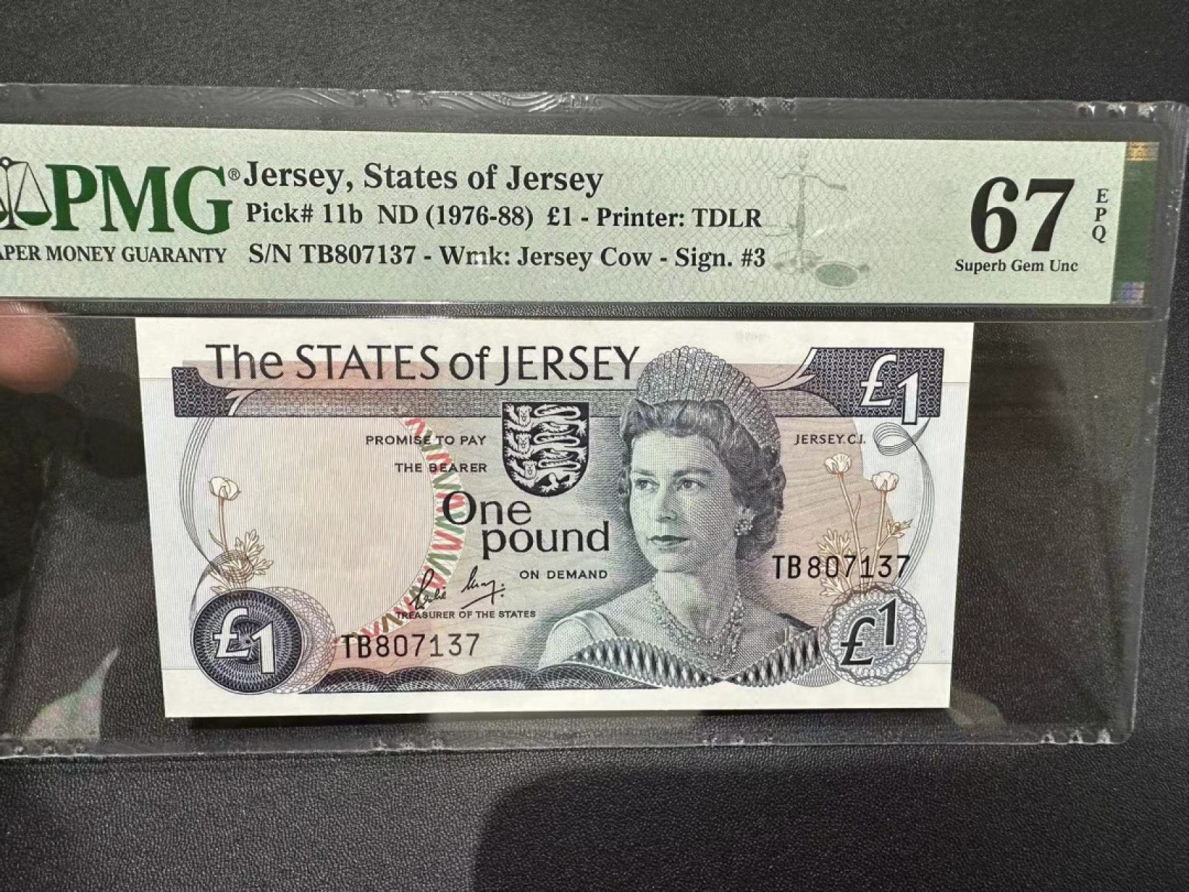 《外钞收藏家》第二百五十六期（评级场） 1976-88年泽西1镑 PMG67 精美小票