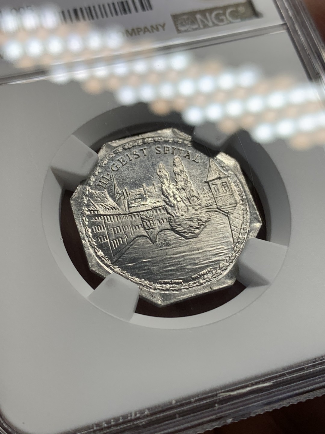 《竞宝斋》第150场-周日，周一，周四 3场 (全场包邮) NGC-MS63 德国紧急状态时期纽伦堡币 1920年 景观不错