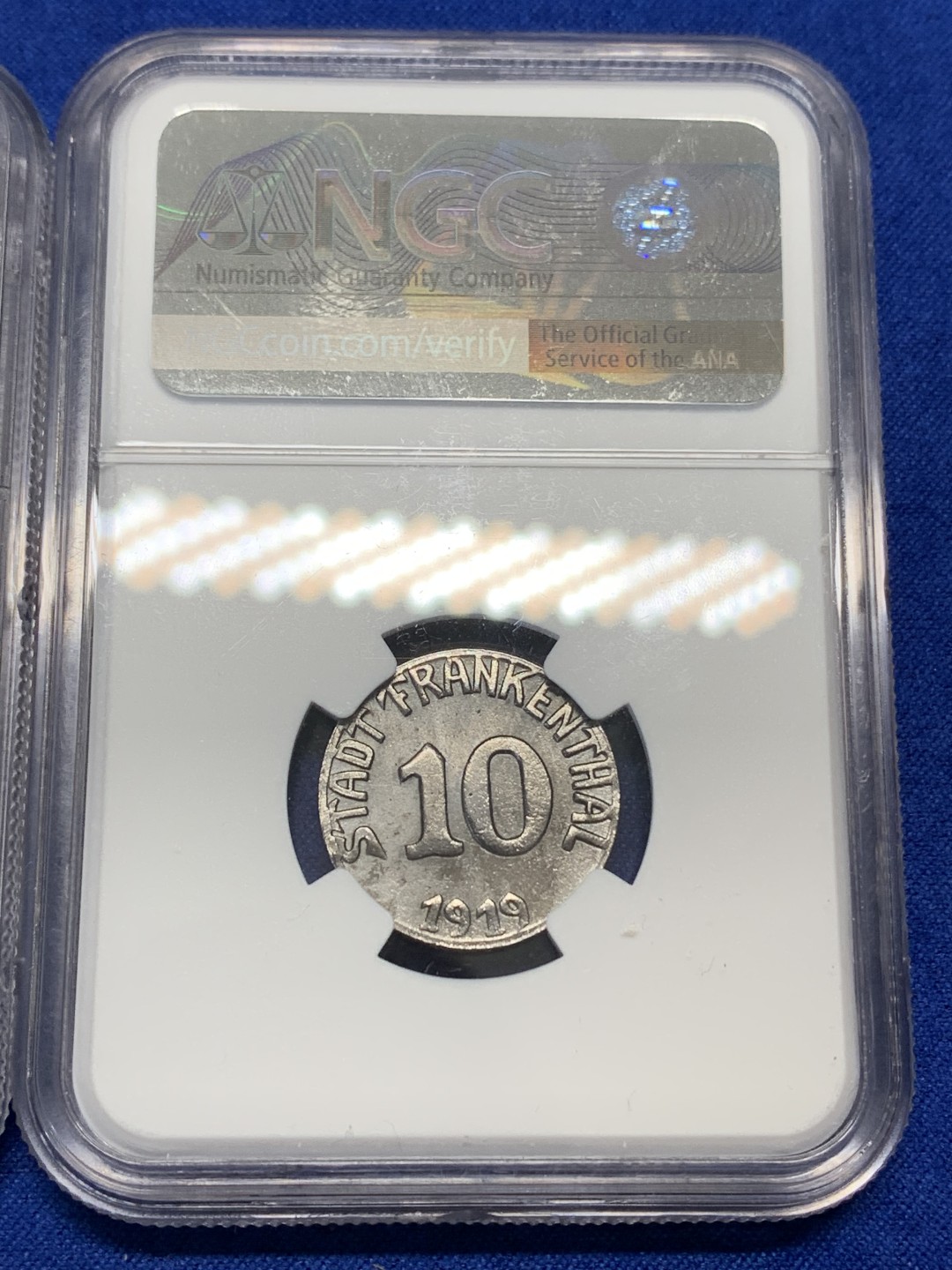 《竞宝斋》第150场-周日，周一，周四 3场 (全场包邮) NGC-UNC 德国 德紧两枚 1920年维滕铝币10芬尼+1919年弗兰肯塔尔铁币10芬尼，严评无明显瑕疵，设计端庄典雅+主义的碰撞