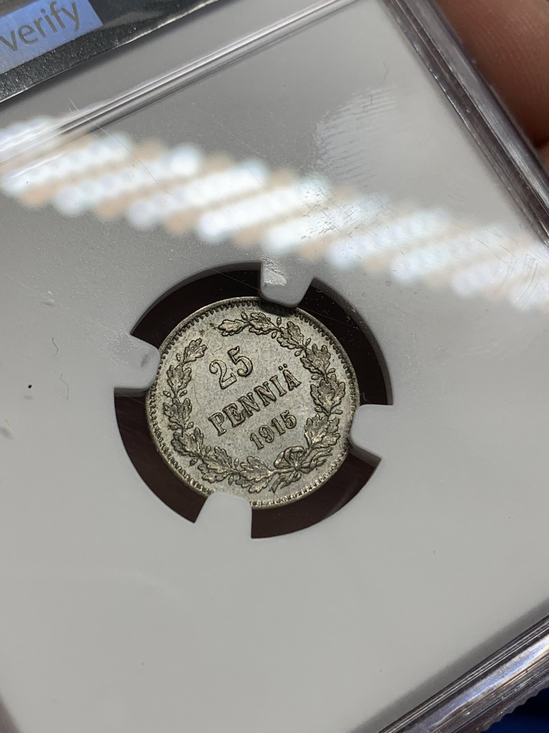 《竞宝斋》第150场-周日，周一，周四 3场 (全场包邮) NGC-MS62 俄属芬兰1915年 双头鹰25P银币 原光好品