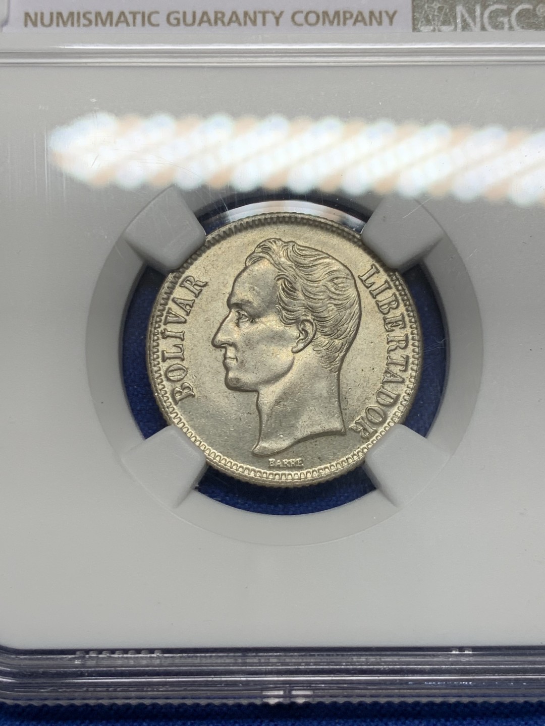 《竞宝斋》第150场-周日，周一，周四 3场 (全场包邮) NGC-MS64 委内瑞拉1954年 1玻利瓦尔银币 顶级品相