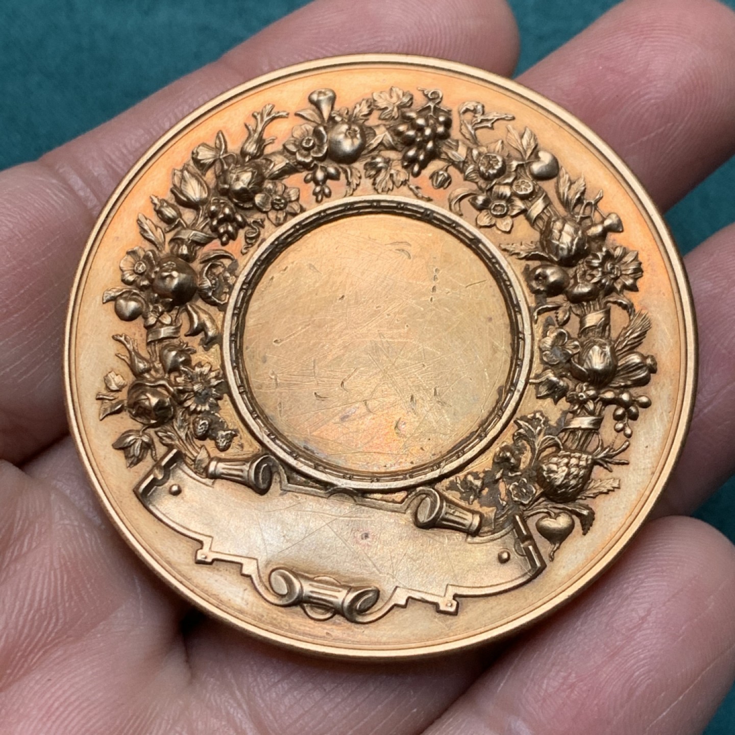 《竞宝斋》第150场-周日，周一，周四 3场 (全场包邮) 法国 吉伦德市 园艺大赛 铜章19世纪50.7mm 62.8克