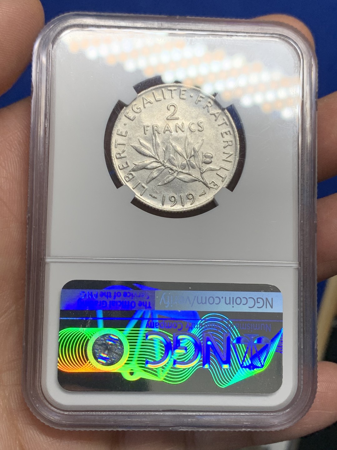 《竞宝斋》第150场-周日，周一，周四 3场 (全场包邮) NGC-UNCD 法国 1919年 二法郎银币