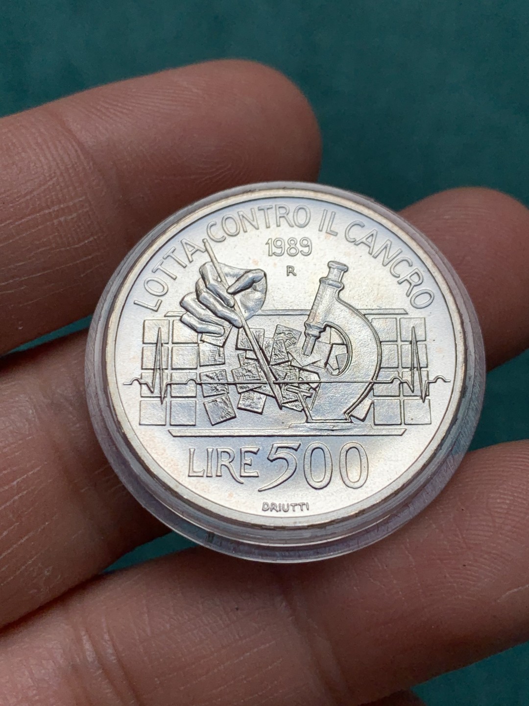 《竞宝斋》第150场-周日，周一，周四 3场 (全场包邮) 1989年原盒意大利500里拉银币 抗击癌症