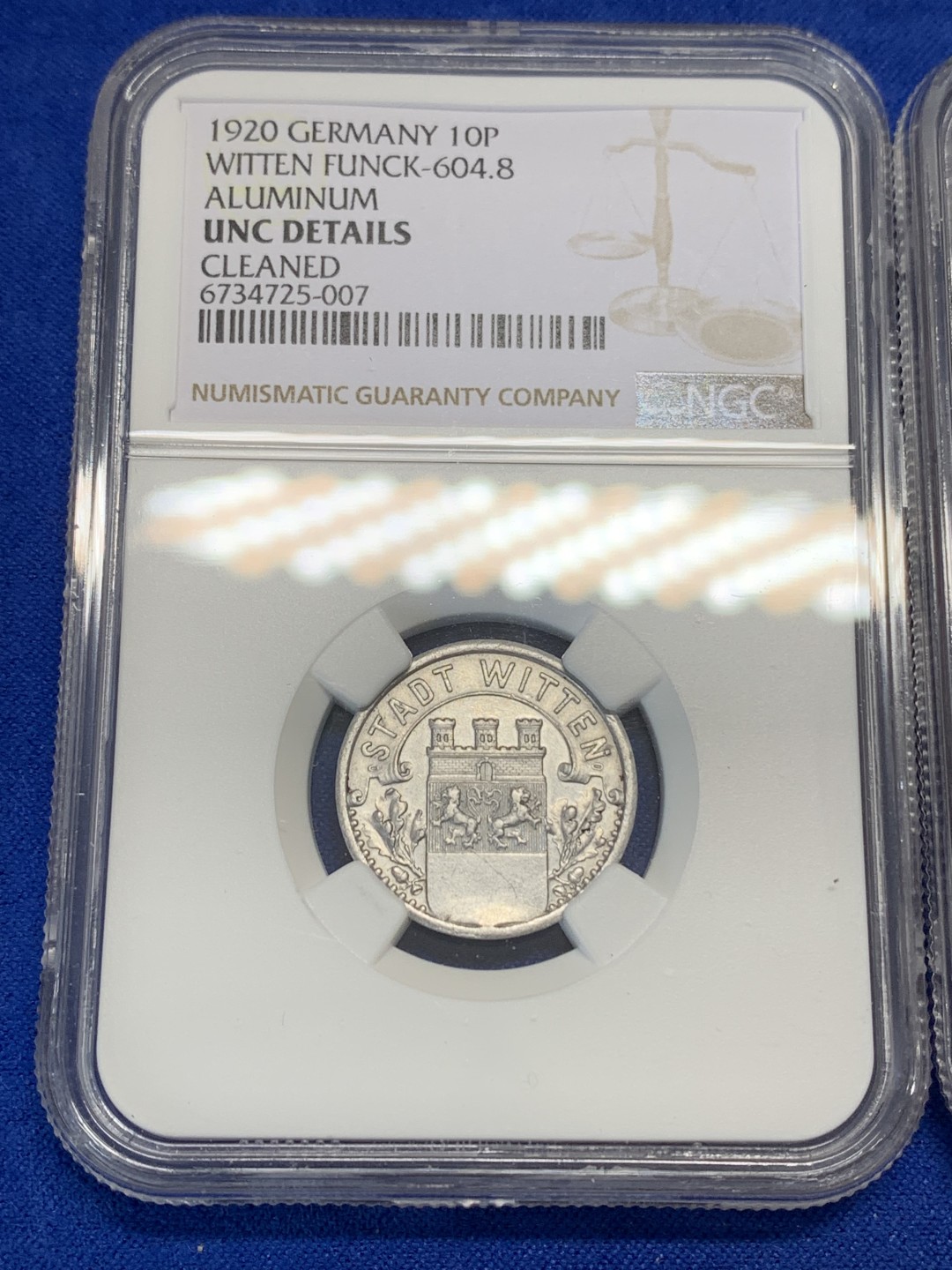 《竞宝斋》第150场-周日，周一，周四 3场 (全场包邮) NGC-UNC 德国 德紧两枚 1920年维滕铝币10芬尼+1919年弗兰肯塔尔铁币10芬尼，严评无明显瑕疵，设计端庄典雅+主义的碰撞