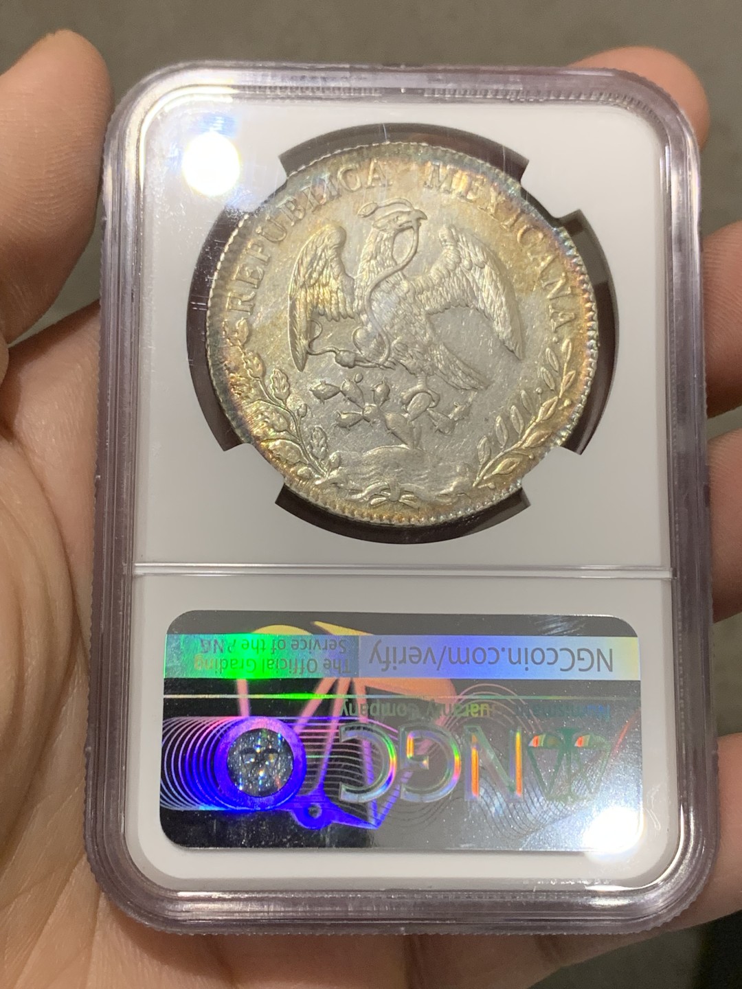 《竞宝斋》第150场-周日，周一，周四 3场 (全场包邮) NGC UNC 墨西哥 1893年 绚丽环彩 花边 鹰洋 太美