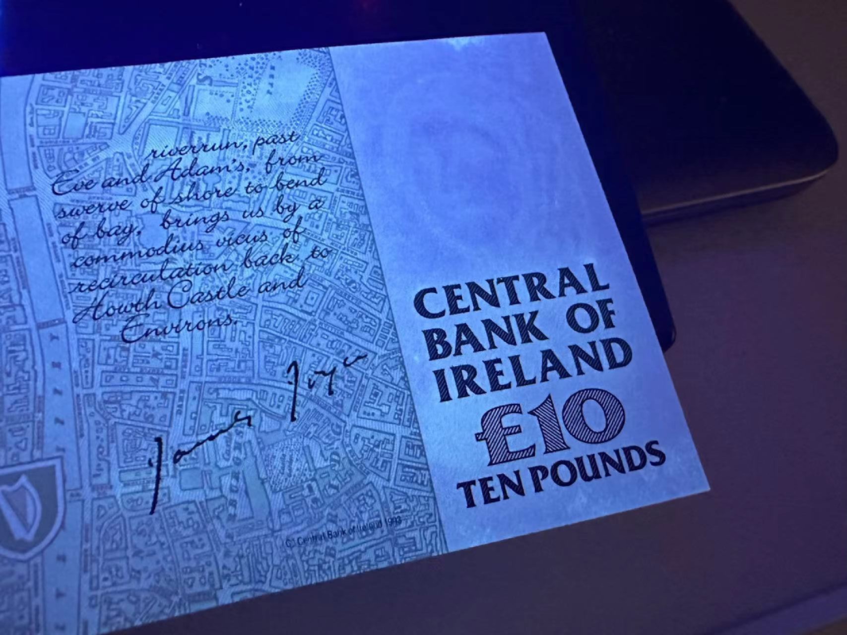 《外钞收藏家》第二百五十八期（连拍第三场） 1998年爱尔兰10镑 近全新 有受潮