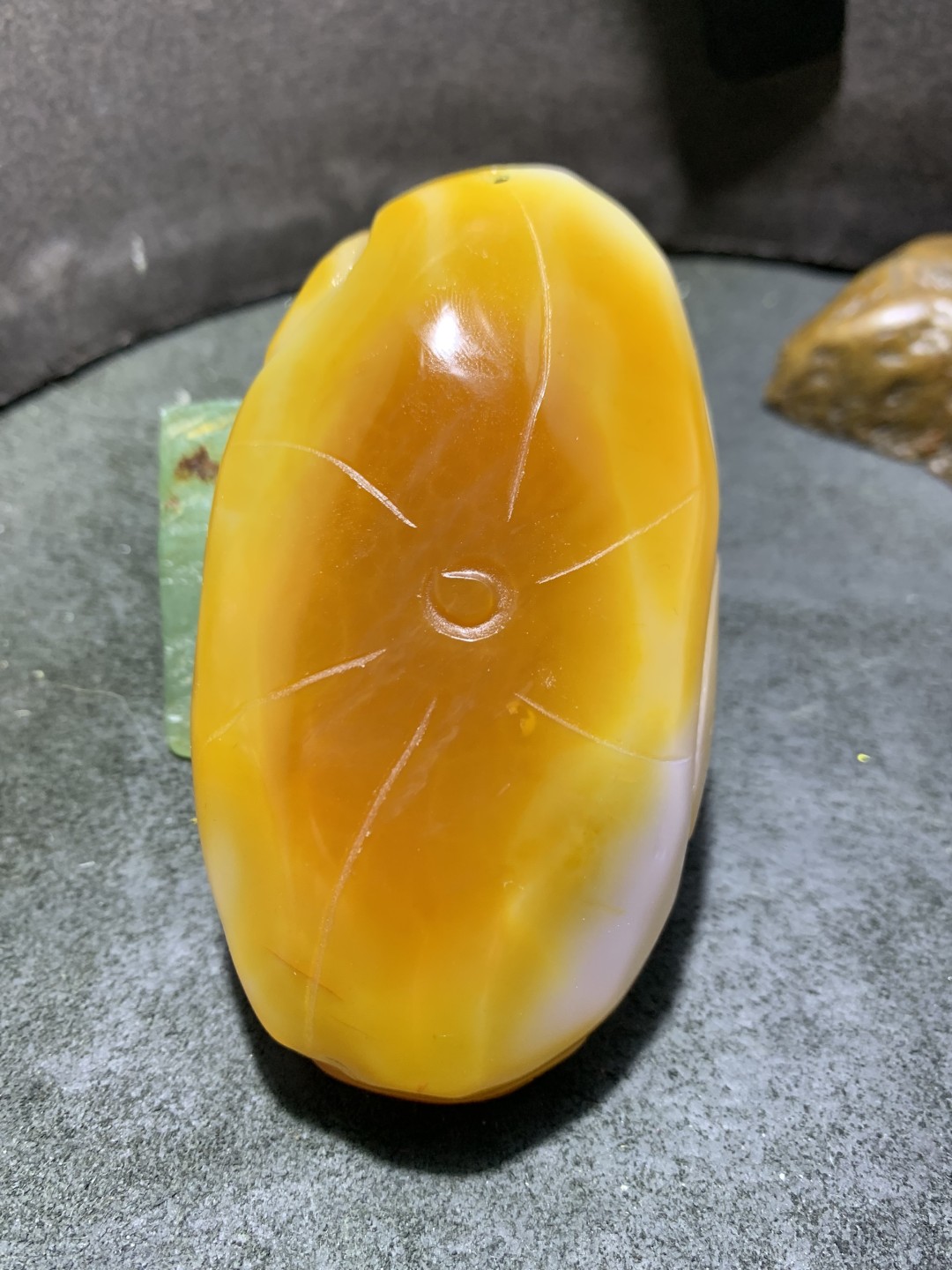 重器天然晶洞马达加斯加高玉化玛瑙手工雕刻如意招财貔貅把件一个