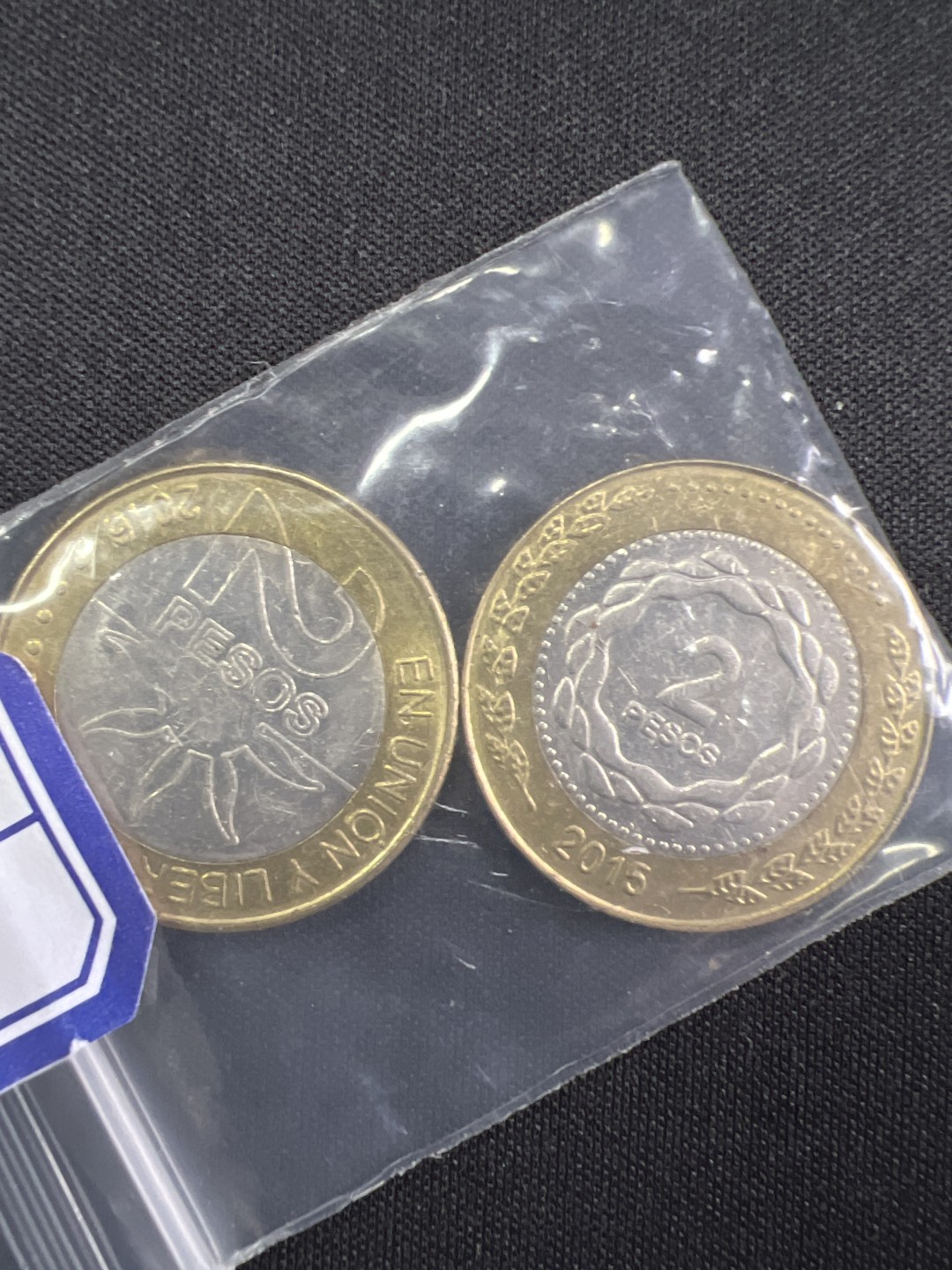 泡泡堂微拍第一 一 七幕硬币捡漏可累计专场👿👿，累计满二十元包邮，接受代拍业务 阿根廷2比索两枚