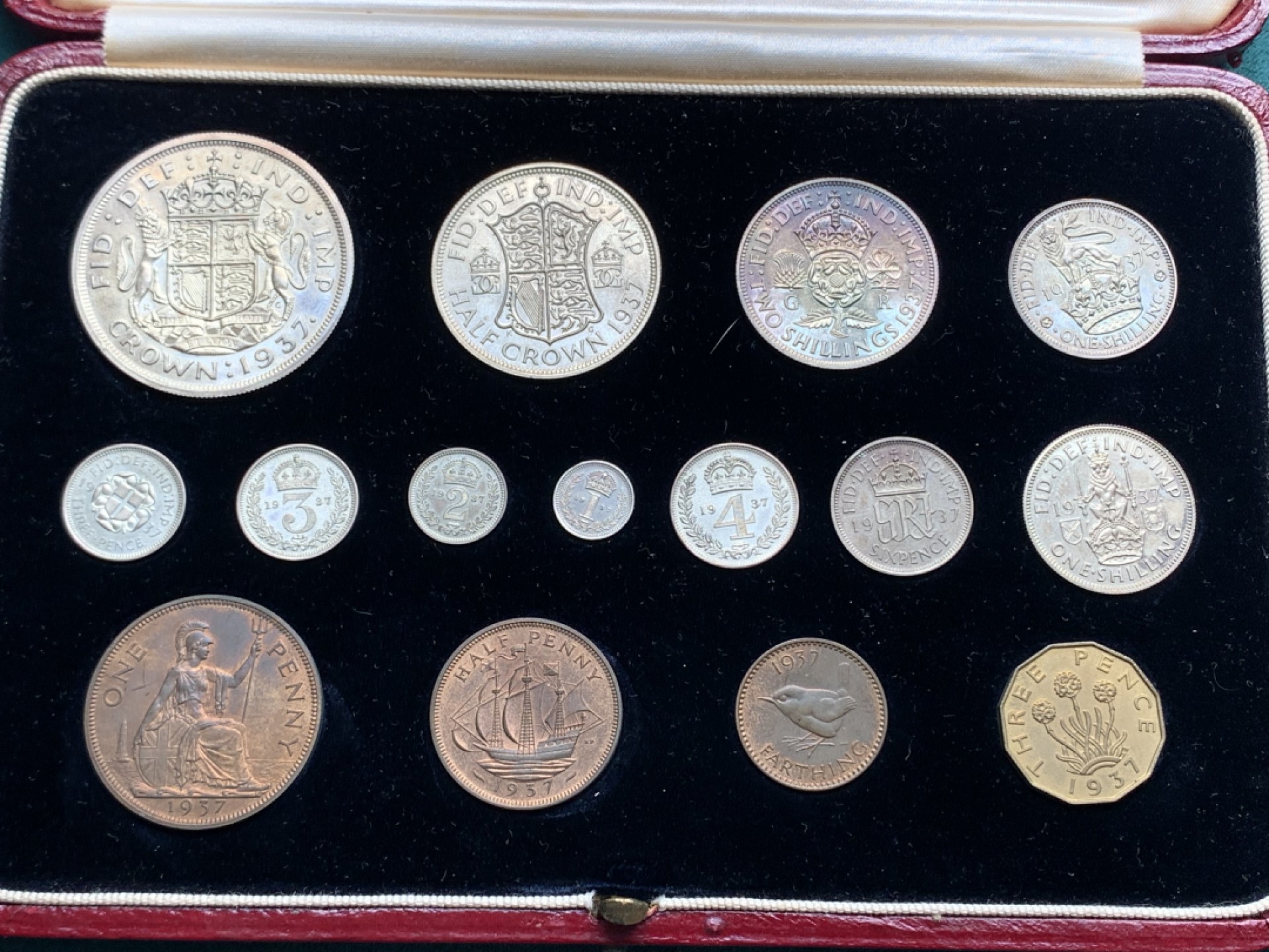 《竞宝斋》第150场-周日，周一，周四 3场 (全场包邮) 英国 1937 乔六登基纪念 15枚装套币  含洗脚币一套 目测为精制