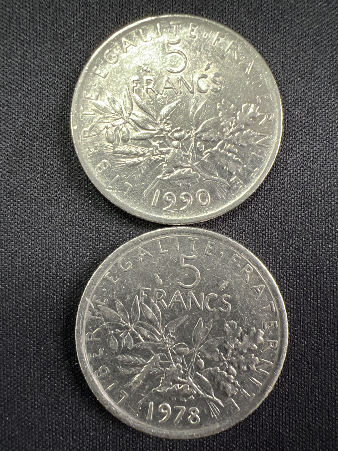 泡泡堂微拍第一 一 七幕硬币捡漏可累计专场👿👿，累计满二十元包邮，接受代拍业务 法国5法郎2枚