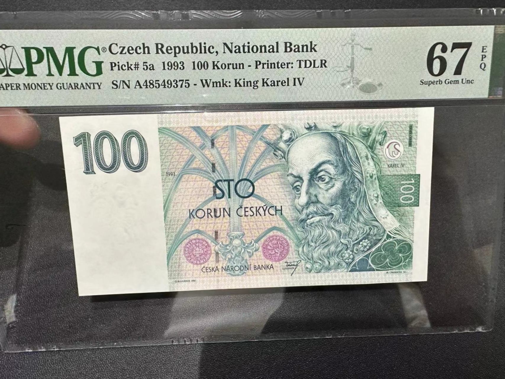 《外钞收藏家》第二百五十六期（评级场） 1993年捷克100克朗 PMG67
