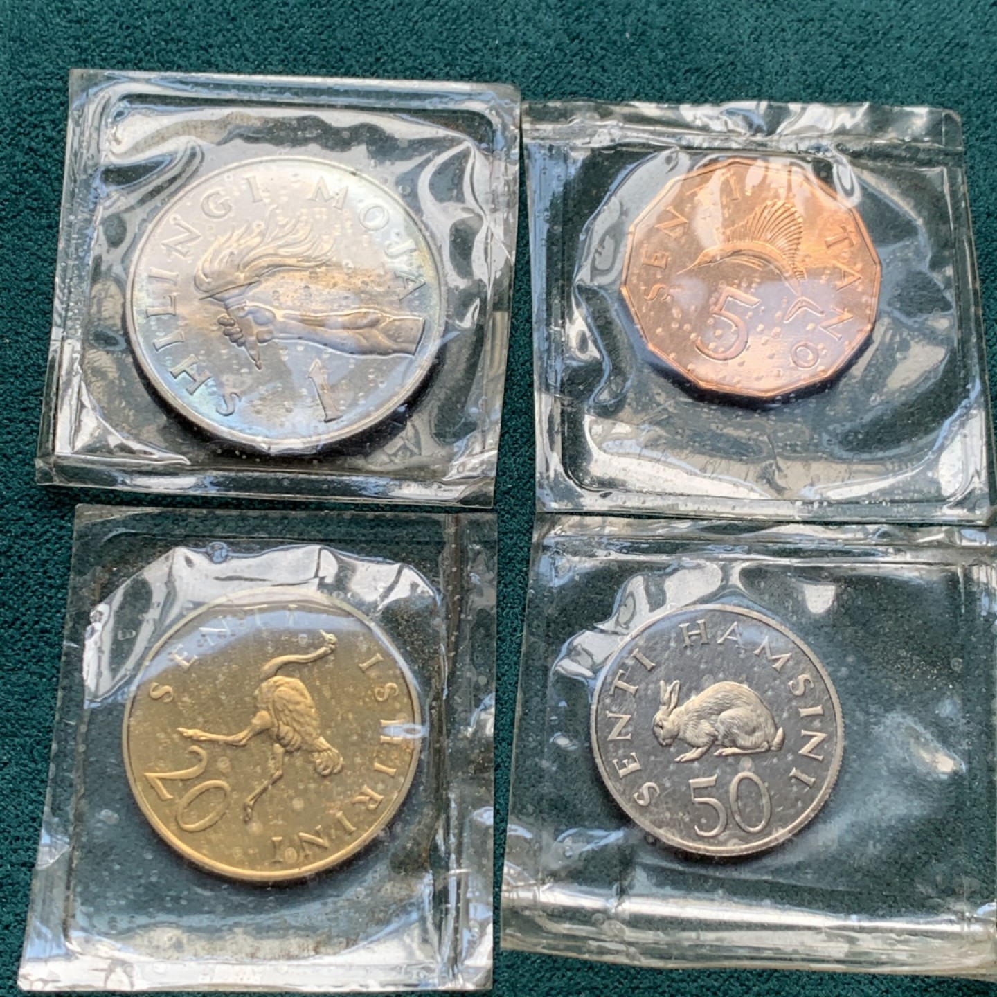 《竞宝斋》第150场-周日，周一，周四 3场 (全场包邮) 坦桑尼亚1966年官方原盒原封精制币4枚套，克劳斯编号KM#PS1，产量5500套