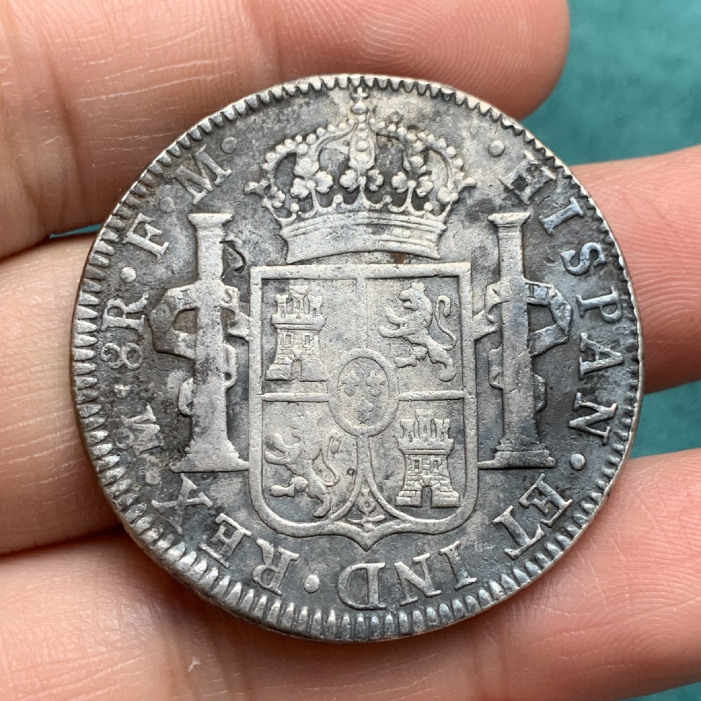 《竞宝斋》第150场-周日，周一，周四 3场 (全场包邮) 墨西哥 1794年 卡四 是R 双柱大银币 深打状态 细节见图 水捞品种 26.4克 细节见图