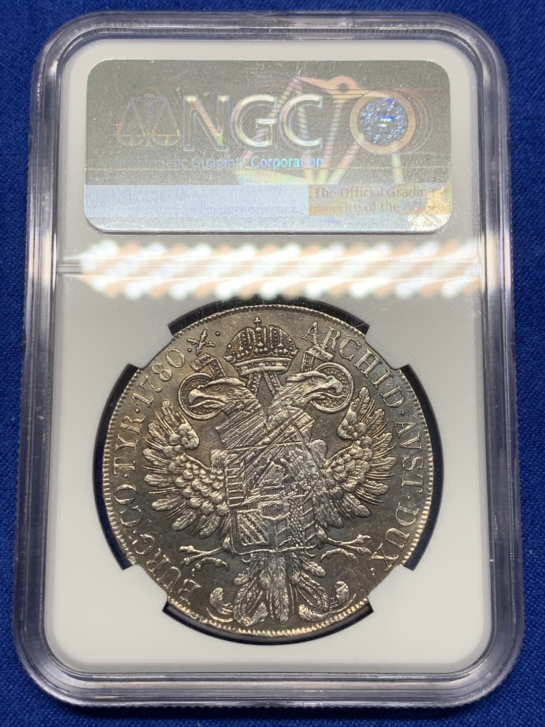 《竞宝斋》第150场-周日，周一，周四 3场 (全场包邮) NGC AU 米兰大扣版 特蕾西亚女王 1泰勒银币 1820左右铸造