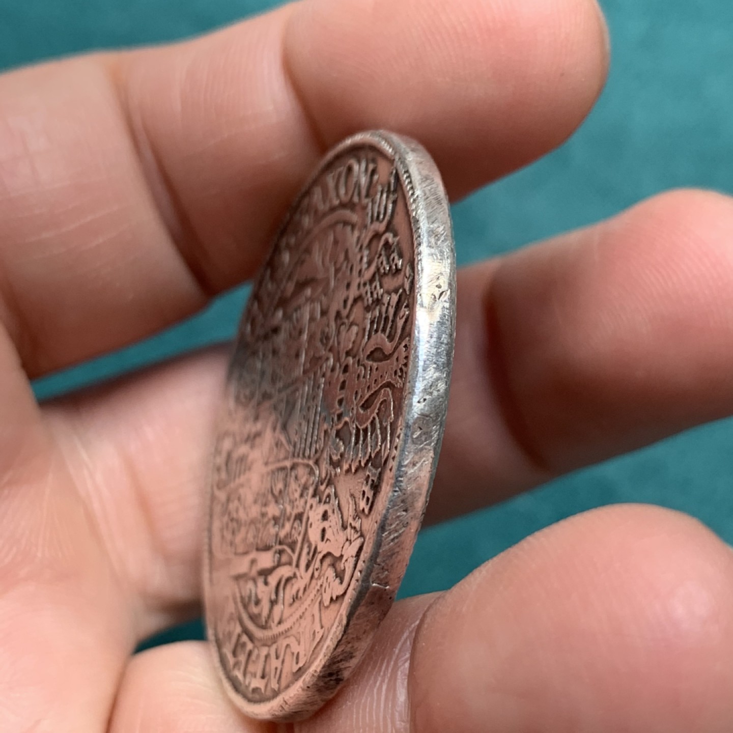 《竞宝斋》第150场-周日，周一，周四 3场 (全场包邮) 德国 1593年 1泰勒 银币 神圣罗马帝国下属萨克森选帝侯克里斯蒂安三兄弟大银 热门品种币未入盒但品好